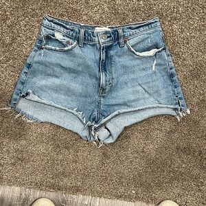 Abercrombie & Fitch the mom short high rise Jean shorts